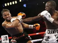 IM电竞官网-拳王争霸赛斯彭斯vs克劳福德